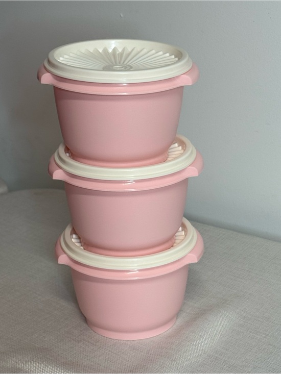Tupperware Other - Tupperware Pastel Pink Stackable Bowls with White Lids